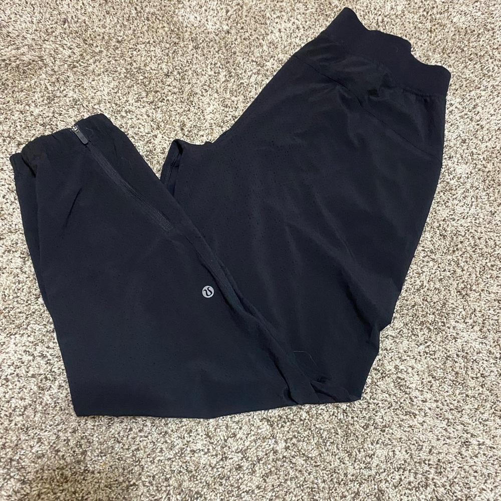 Lululemon Cuffed Joggers